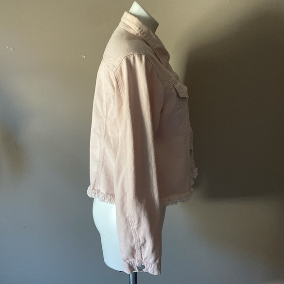 Vigoss Blush Pink Casual 100% Cotton Raw Hem Cropped Jean Jacket Size Large - Picture 4 of 6